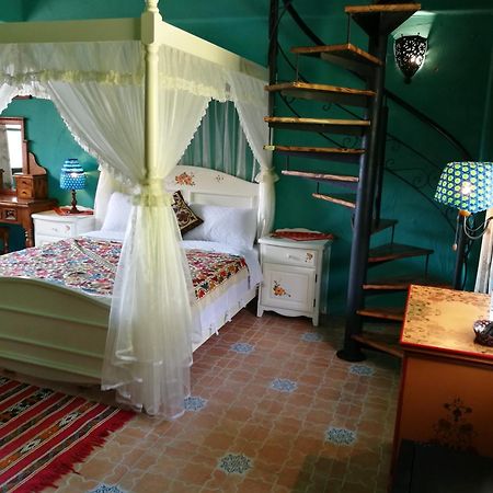 Wishingwell B&B Donghe Buitenkant foto
